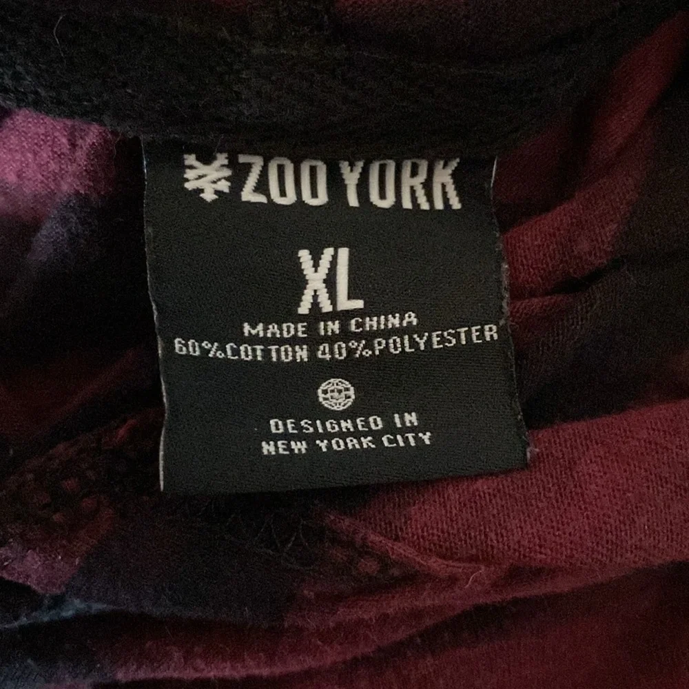 Zoo York Maroon-Black Striped Hooded T-Shirt - Picture 3 of 4